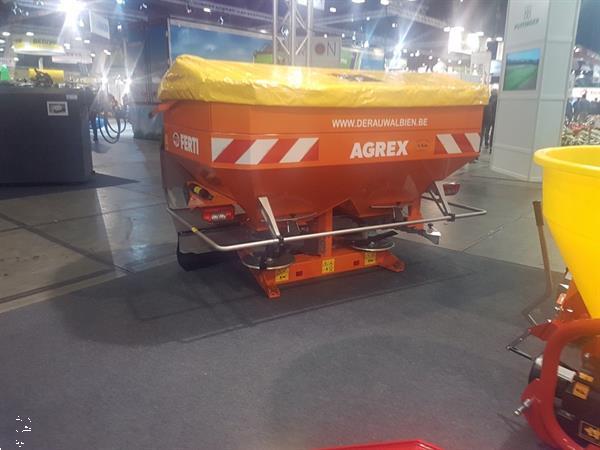 Grote foto agrex strooier 2000 liter full optie uit voorraad leverbaar agrarisch kunstmestrooiers