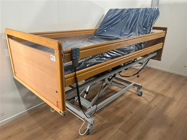 Grote foto bock 78 elektrisch hoog laag thuiszorgbed diversen overige diversen