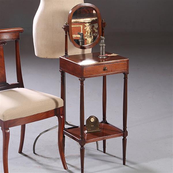 Grote foto antiek nachttafeltje of kleine poudreuse ca 1850 mahonie met kantelbare spiegel no.891525 antiek en kunst stoelen en banken