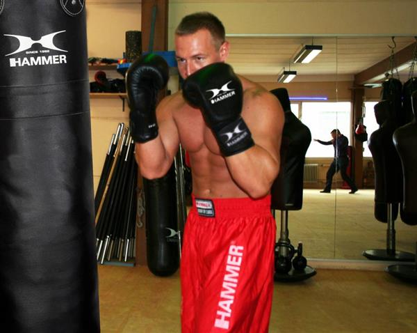 Grote foto hammer boxing bokshandschoenen premium fight leer zwart 10 oz sport en fitness vechtsporten en zelfverdediging