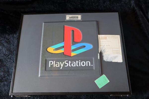 Grote foto playstation 1 rentalcase pasman koffertechniek b.v verhuur koffer spelcomputers games overige