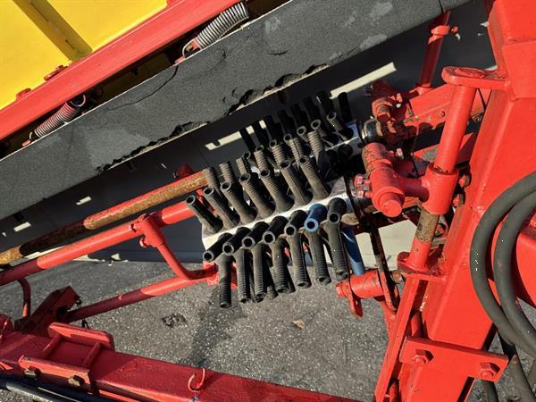 Grote foto halmec preirooier agrarisch oogstmachines