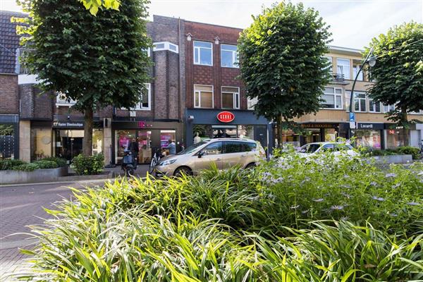 Grote foto te huur winkelpand slotlaan 180 zeist huizen en kamers bedrijfspanden