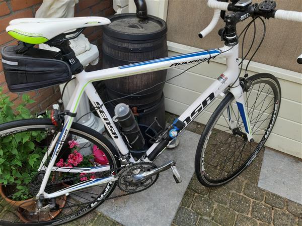 Grote foto mooie racefiets fietsen en brommers sportfietsen