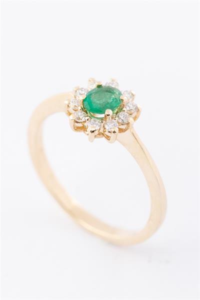 Grote foto gouden entourage ring met smaragd en briljanten sieraden tassen en uiterlijk ringen voor haar