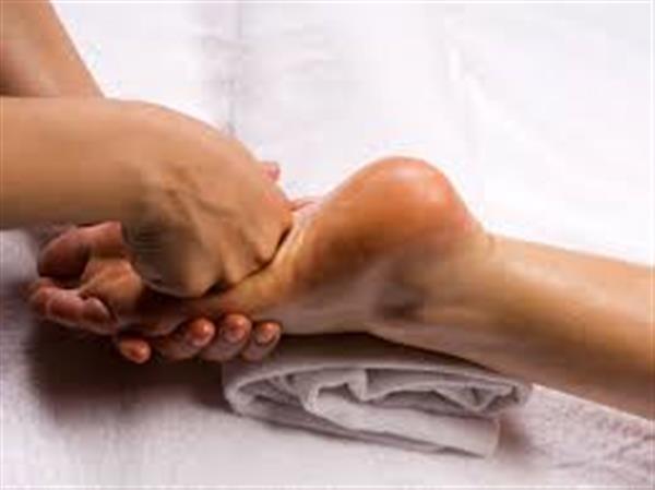 Grote foto massage en genezing tegen pijn beauty en gezondheid massage