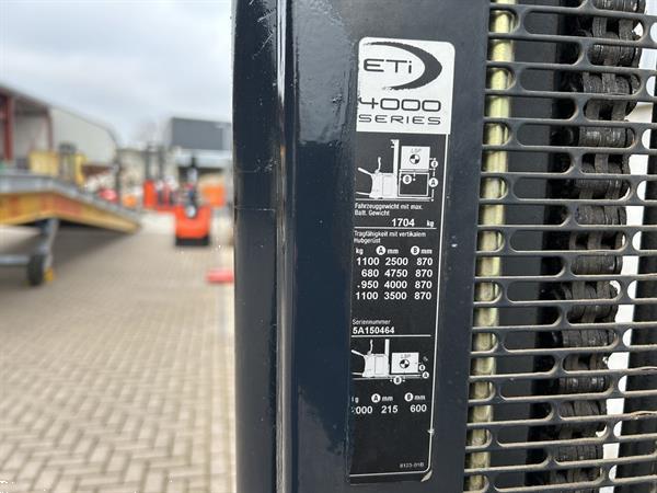 Grote foto vs 21409 elektrische triplex stapelaar crown initiele lift 4750mm doe het zelf en verbouw hefwerktuigen