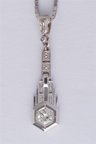 Grote foto antieke art deco hanger met een briljant sieraden tassen en uiterlijk kettingen