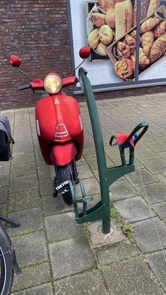 Grote foto te koop scooter fietsen en brommers overige merken