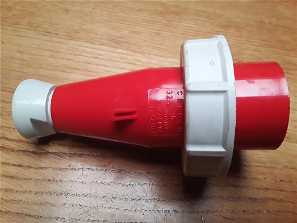 Grote foto krachtstroomstekkers doe het zelf en verbouw haspels