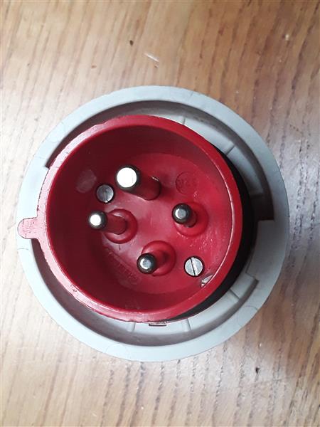 Grote foto krachtstroomstekkers doe het zelf en verbouw haspels