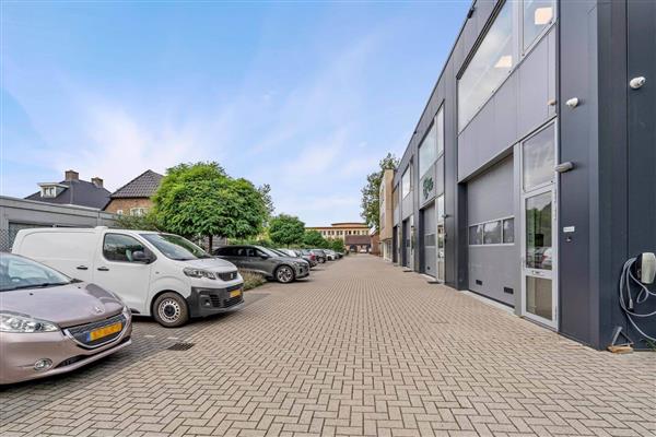 Grote foto te huur bedrijfspand stationsstraat 72 veenendaal huizen en kamers bedrijfspanden