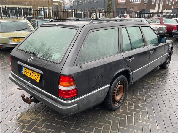 Grote foto mercedes benz 300 te 24v autom bj1988 met werk auto mercedes