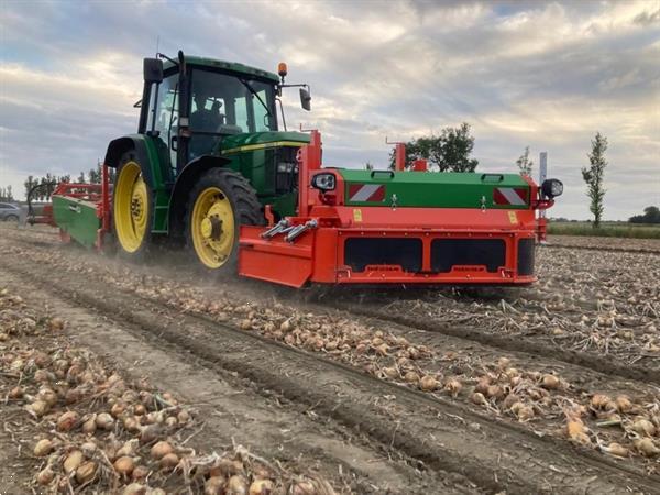 Grote foto holaras ur uienrooier agrarisch oogstmachines