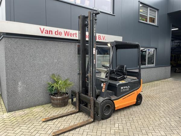 Grote foto still heftruck forklift r60 30 heftruck duplo460 sideshift 2002 agrarisch heftrucks