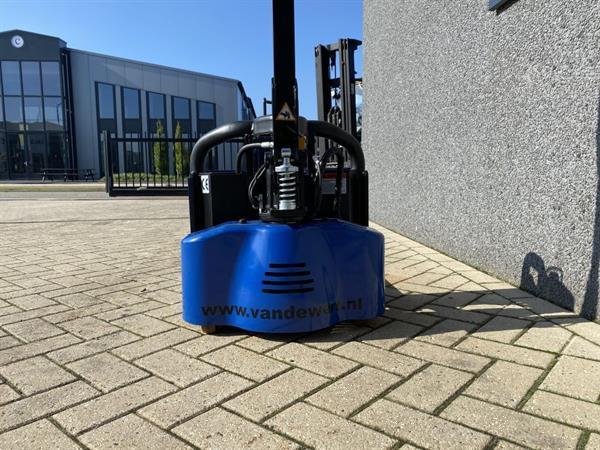 Grote foto electrische pallet truck hwe15 nieuw elektrisch lion accu hwe15 doe het zelf en verbouw hefwerktuigen