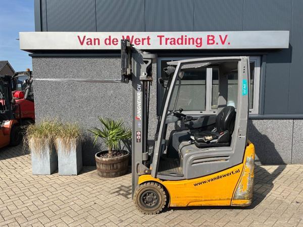 Grote foto jungheinrich efg215 efg215 triplo460 freelift sideshift 2016 heftruck forklift electrisch agrarisch heftrucks