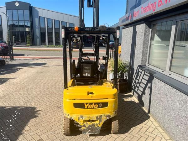 Grote foto yale erp16vf heftruck erp16vf triplo460 freelift sideshift 2016 agrarisch heftrucks