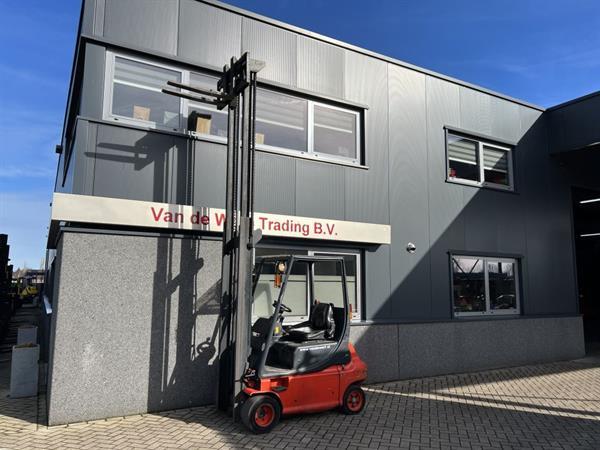 Grote foto linde e20p heftruck linde e20p duplo 400 sideshift elektrisch agrarisch heftrucks