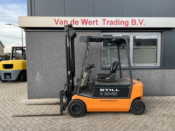 Grote foto still r20 20p heftruck still r20 20p duplo 340 freelift sideshift elektrisch 2006 accu 2014 agrarisch heftrucks