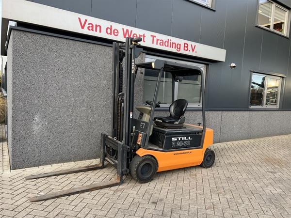 Grote foto still r20 20p heftruck still r20 20p duplo 340 freelift sideshift elektrisch 2006 accu 2014 agrarisch heftrucks