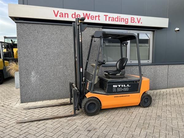 Grote foto still r20 20p heftruck still r20 20p duplo 340 freelift sideshift elektrisch 2006 accu 2014 agrarisch heftrucks