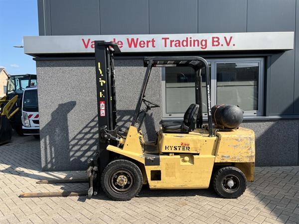 Grote foto hyster h2.50xl heftruck hyster h2.50xl duplo 375 sideshift lpg agrarisch heftrucks