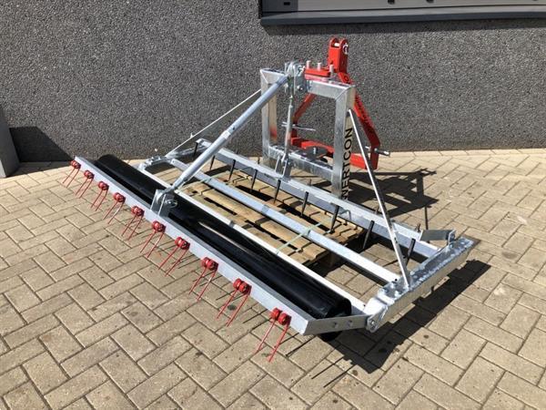 Grote foto wertcon pistesleep pro manegevlakker bodemvlakker trac master 200cm agrarisch akkerbouw