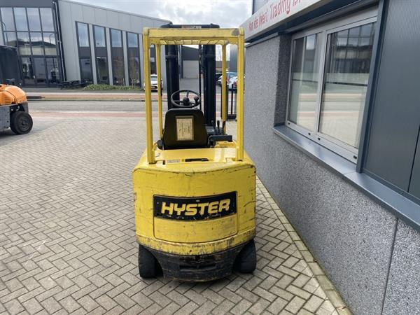 Grote foto hyster e3.20xm hyster heftruck e3.20xm triplo600 freelift cusion met lader agrarisch heftrucks