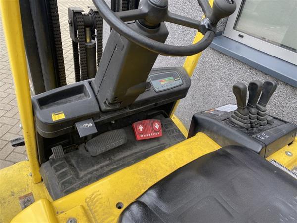 Grote foto hyster e3.20xm hyster heftruck e3.20xm triplo600 freelift cusion met lader agrarisch heftrucks