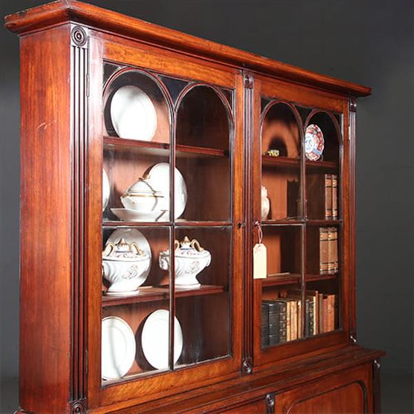 Grote foto antieke kasten mahonie boekenkast servieskast ca 1840 toogvormige beglazing no.892985 antiek en kunst stoelen en banken