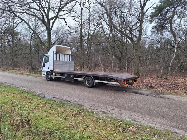 Grote foto iveco eurocargo oprijwagen oprijauto weinig km euro5 11990 kg doe het zelf en verbouw vrachtwagens