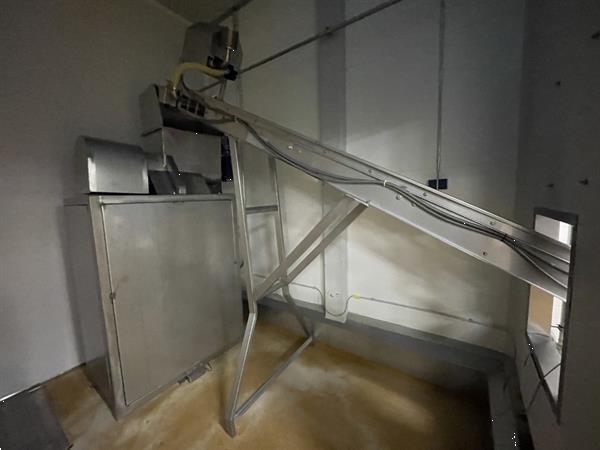 Grote foto abl elevator met zeefband en rvs frame doe het zelf en verbouw afvalverwerking