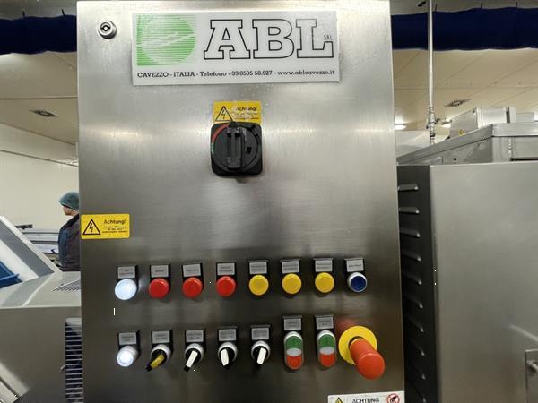 Grote foto abl ap15 gtf ananas en meloenschiller ap15 en snijmachine gtf agrarisch tuinbouw