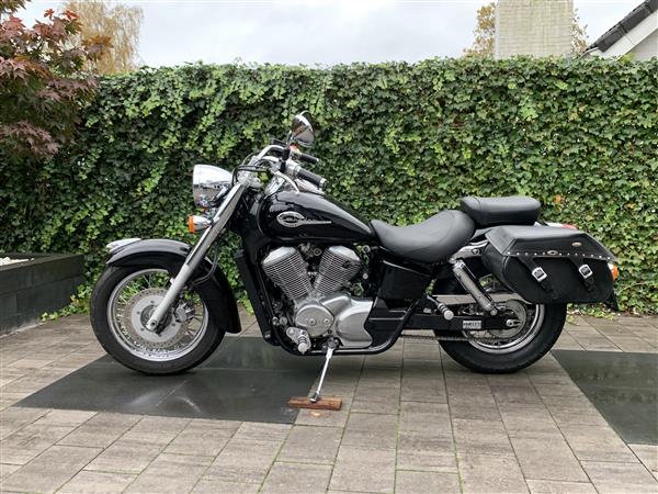 Grote foto honda shadow vt 750 motoren honda