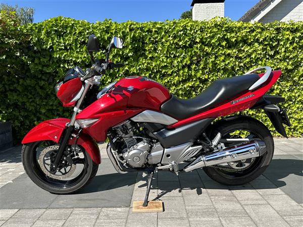 Grote foto suzuki inazuma gw 250 nieuw staat motoren suzuki