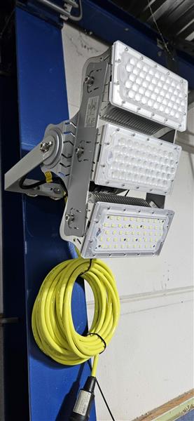 Grote foto vocare xlt 300w rvs magnetisch ophangsysteem 51.000 lumen superpower multi focus led schijnwerper zakelijke goederen overige zakelijke goederen