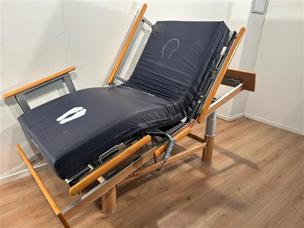 Grote foto volker 30c elektrisch hoog laag thuiszorg bed diversen overige diversen