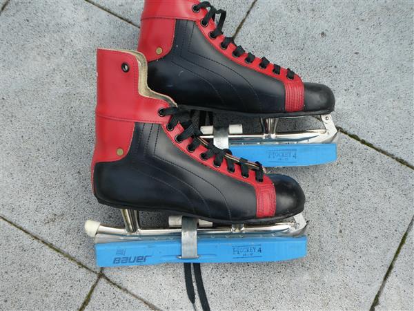 Grote foto ijshockey schaatsen sport en fitness schaatsen