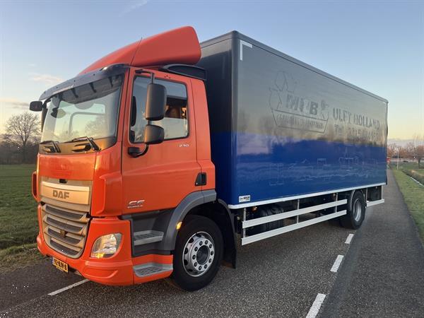 Grote foto vrachtwagen bakwagen daf cf 230fa euro6 377dkm 2017 zijdeur laadklep doe het zelf en verbouw vrachtwagens