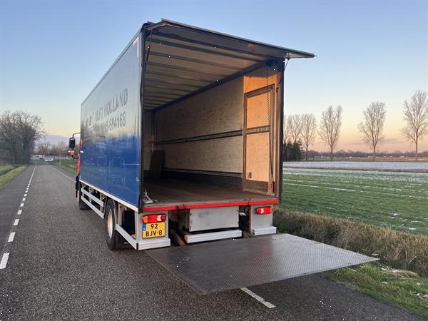 Grote foto vrachtwagen bakwagen daf cf 230fa euro6 377dkm 2017 zijdeur laadklep doe het zelf en verbouw vrachtwagens