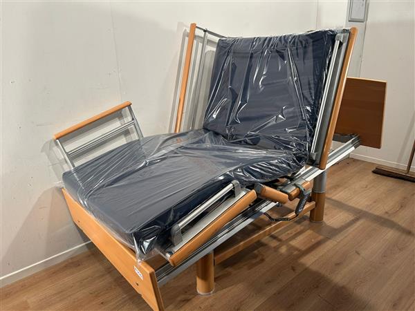 Grote foto volker 30d elektrisch hoog laag thuiszorg bed extra breed diversen overige diversen