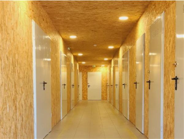 Grote foto te huur self storage louis armstrongweg 100 almere huizen en kamers bedrijfspanden