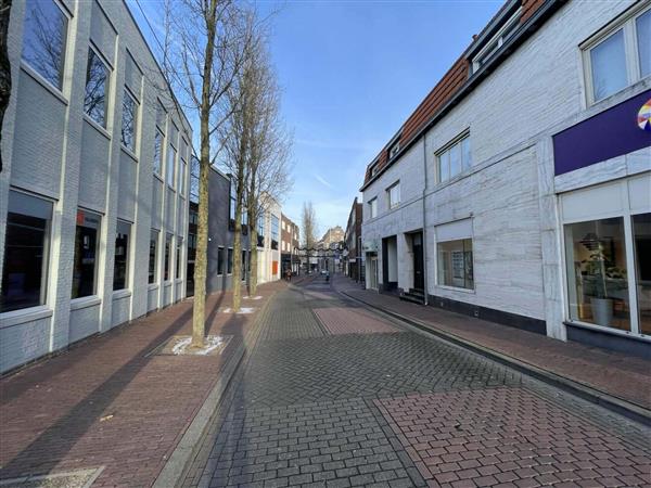 Grote foto te huur kantoorruimte rosmolenstraat 4 sittard huizen en kamers bedrijfspanden