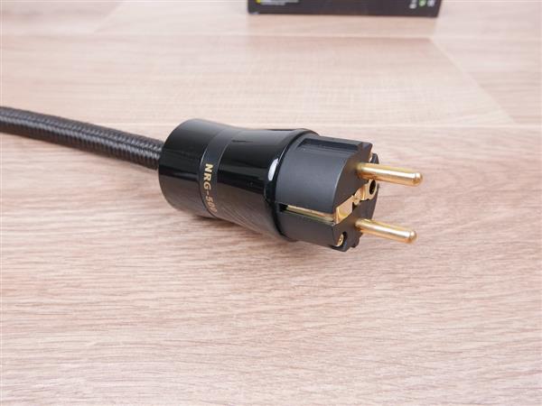 Grote foto audioquest nrg 10 audio power cable with nrg 500 connectors 0 9 metre audio tv en foto onderdelen en accessoires