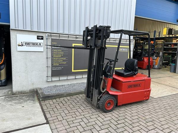 Grote foto vs 21492 elektrische triplex heftruck linde e16s freelift agrarisch heftrucks