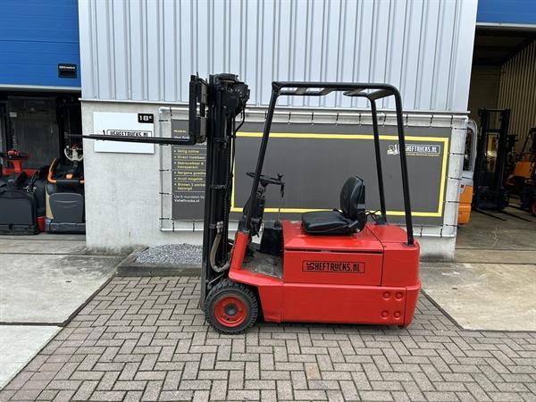 Grote foto vs 21492 elektrische triplex heftruck linde e16s freelift agrarisch heftrucks