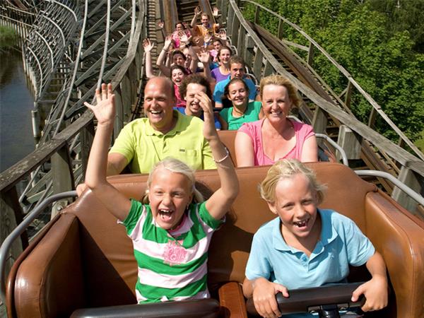 Grote foto geldige walibi holland korting uitverkoop 2023 tickets en kaartjes pretparken en attractieparken