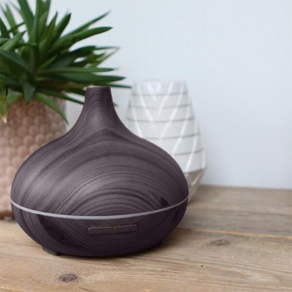 Grote foto lifegoods aroma diffuser 300 ml luchtbevochtiger 7 led kleuren donkerbruin huis en inrichting woningdecoratie