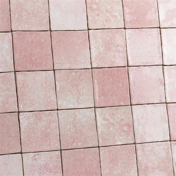 Grote foto pink handvorm tegels glans roze 10x10 met schakering doe het zelf en verbouw tegels